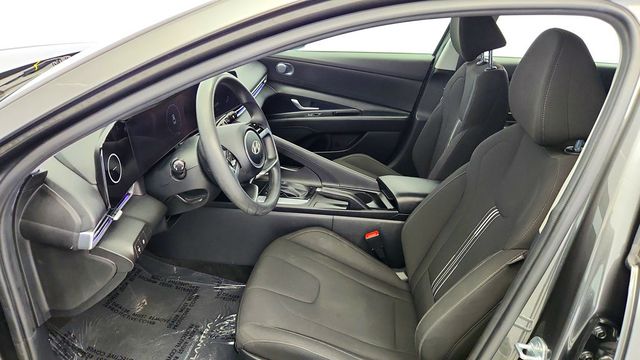 2024 Hyundai Elantra SEL IVT - 23091786 - 18