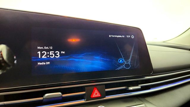 2024 Hyundai Elantra SEL IVT - 23094184 - 18