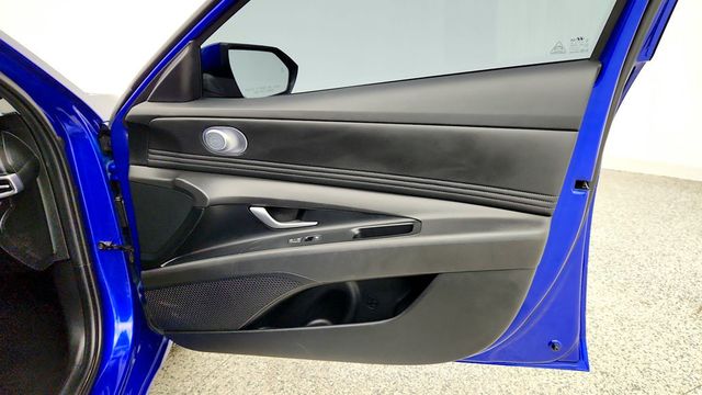 2024 Hyundai Elantra SEL IVT - 23094184 - 24