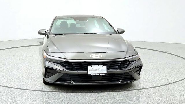 2024 Hyundai Elantra SEL IVT - 23099933 - 1