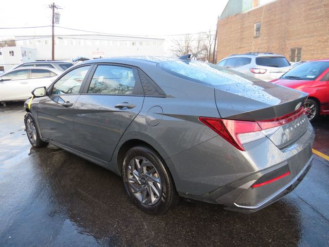 2024 Hyundai Elantra SEL IVT(clear title) - 22961957 - 6