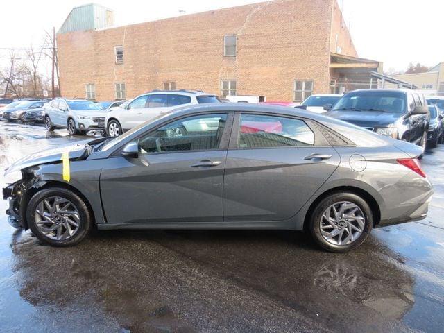 2024 Hyundai Elantra SEL IVT(clear title) - 22961957 - 7