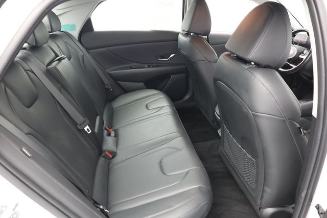 2024 Hyundai Elantra Hybrid Limited DCT - 22938137 - 19