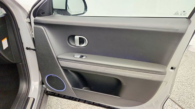 2024 Hyundai IONIQ 5 Limited AWD - 22999645 - 16