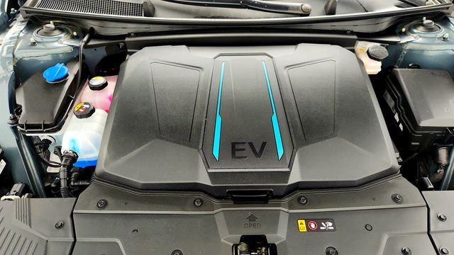 2024 Hyundai IONIQ 5 Limited AWD - 23015389 - 27