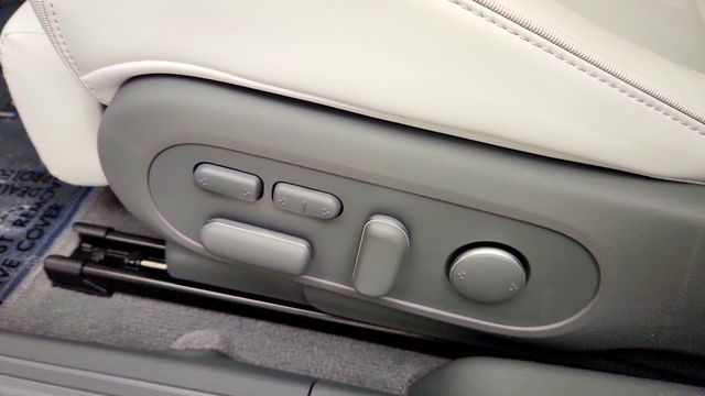 2024 Hyundai IONIQ 5 Limited AWD - 23088656 - 10