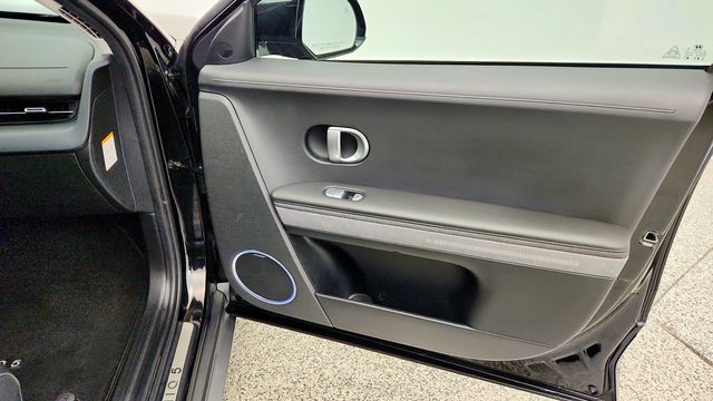 2024 Hyundai IONIQ 5 Limited AWD Long Range - 23098662 - 26