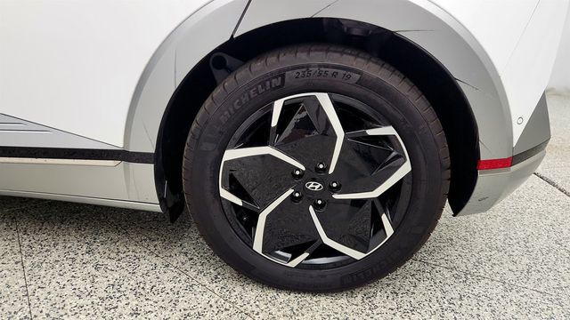 2024 Hyundai IONIQ 5 Limited RWD - 23014999 - 8