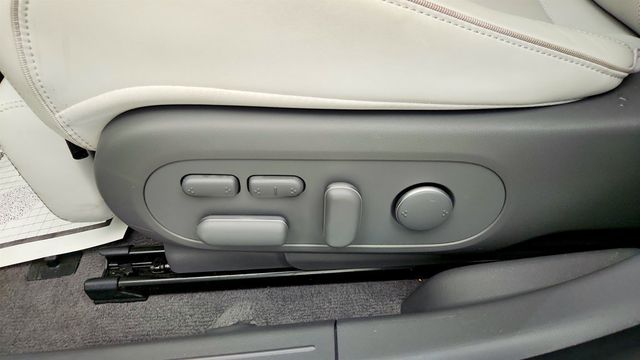 2024 Hyundai IONIQ 5 Limited RWD - 23015010 - 11