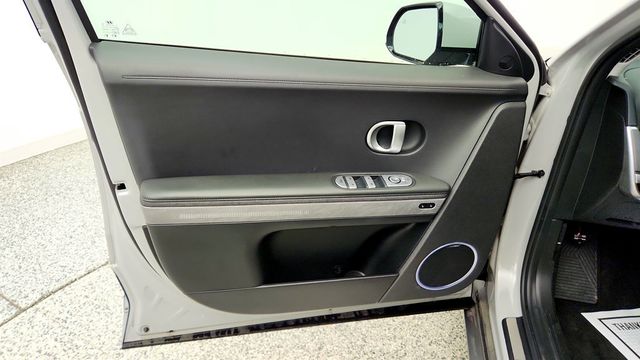 2024 Hyundai IONIQ 5 Limited RWD - 23048574 - 10