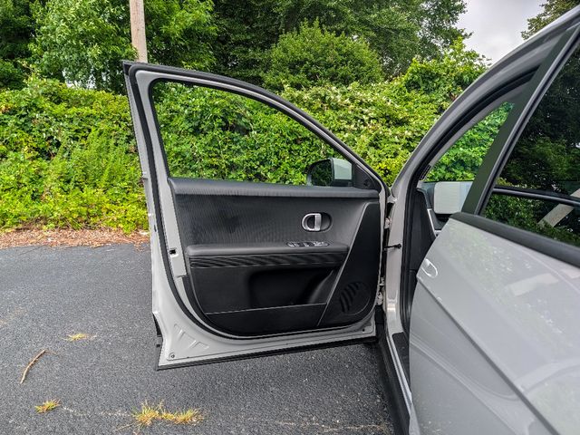 2024 Hyundai IONIQ 5 SEL - 23054743 - 9