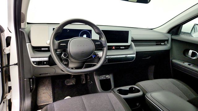 2024 Hyundai IONIQ 5 SE RWD - 23012881 - 11