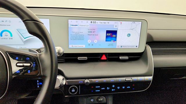 2024 Hyundai IONIQ 5 SE RWD - 23012881 - 16