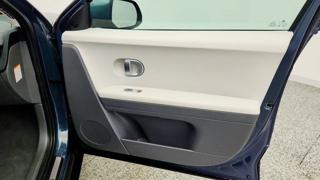 2024 Hyundai IONIQ 5 SE RWD - 23015902 - 23
