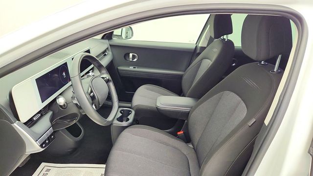 2024 Hyundai IONIQ 5 SE Standard Range - 23015786 - 19