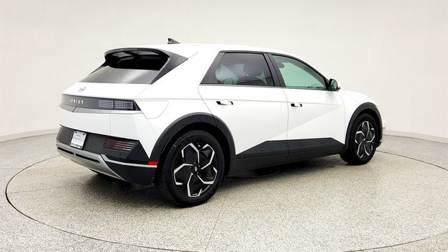 2024 Hyundai IONIQ 5 SE Standard Range - 23015786 - 4