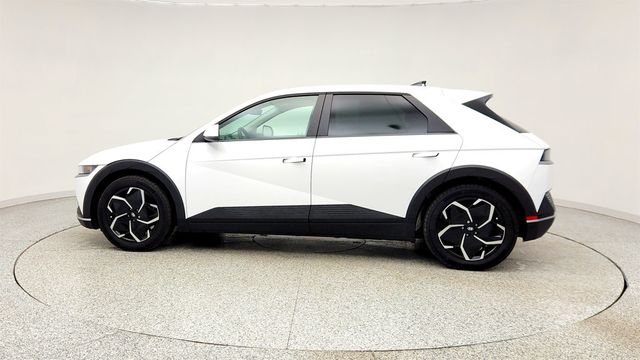 2024 Hyundai IONIQ 5 SE Standard Range - 23015786 - 7