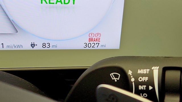 2024 Hyundai IONIQ 5 SE Standard Range - 23015807 - 13