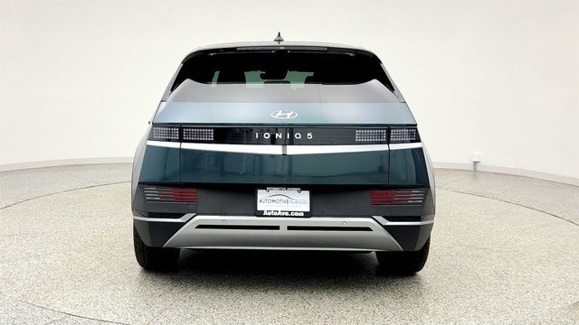 2024 Hyundai IONIQ 5 SE Standard Range - 23015807 - 5