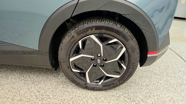 2024 Hyundai IONIQ 5 SE Standard Range - 23015807 - 8