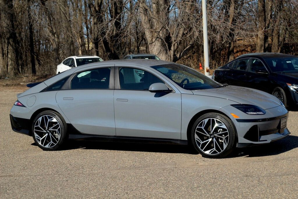 2024 Hyundai IONIQ 6 AWD ONE OWNER SEL EV W/ NAVIGATION, LEATHER NEW TIRES - 23009257 | Video 1