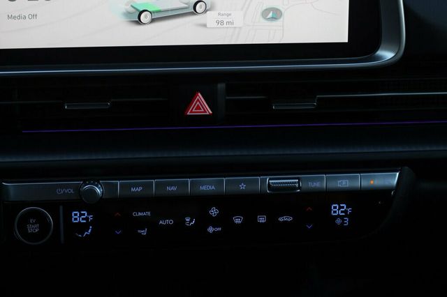 2024 Hyundai IONIQ 6 AWD ONE OWNER SEL EV W/ NAVIGATION, LEATHER NEW TIRES - 23009257 - 14