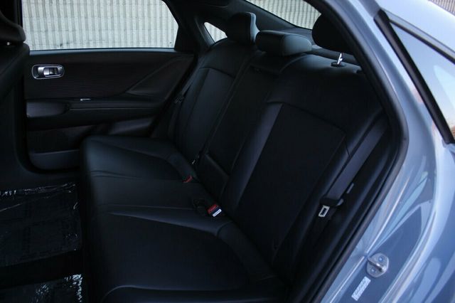 2024 Hyundai IONIQ 6 AWD ONE OWNER SEL EV W/ NAVIGATION, LEATHER NEW TIRES - 23009257 - 23