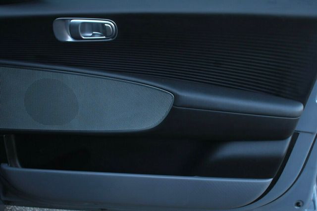 2024 Hyundai IONIQ 6 AWD ONE OWNER SEL EV W/ NAVIGATION, LEATHER NEW TIRES - 23009257 - 5