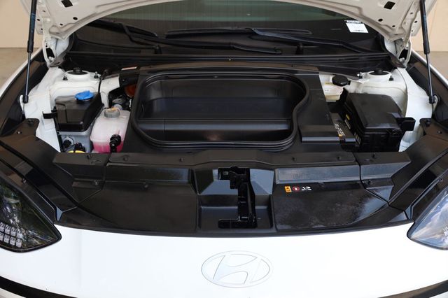 2024 Hyundai IONIQ 6 SE - 23018930 - 10