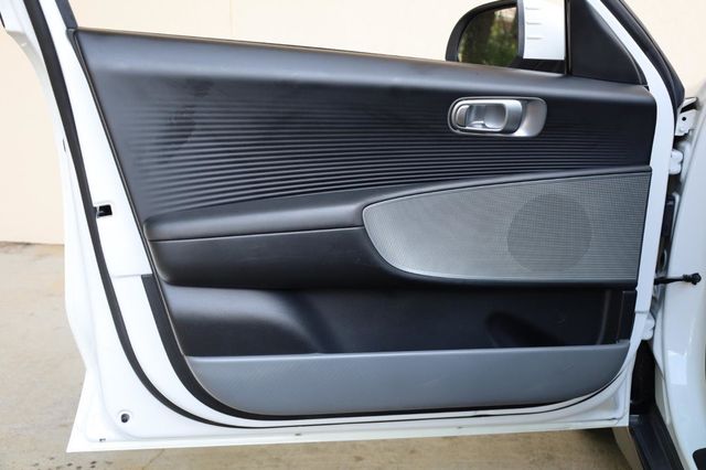 2024 Hyundai IONIQ 6 SE - 23018930 - 11