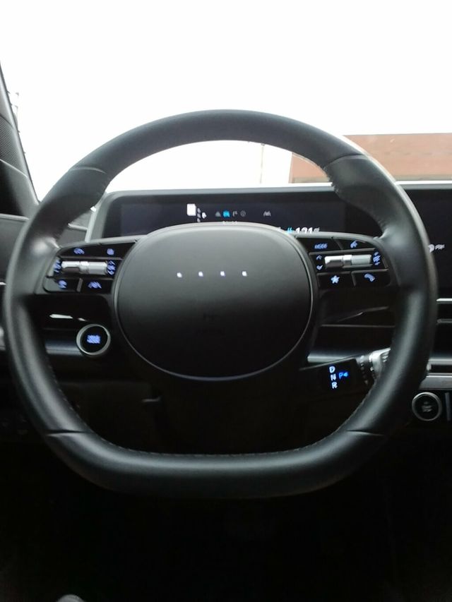 2024 Hyundai IONIQ 6 SE RWD - 23042778 - 12