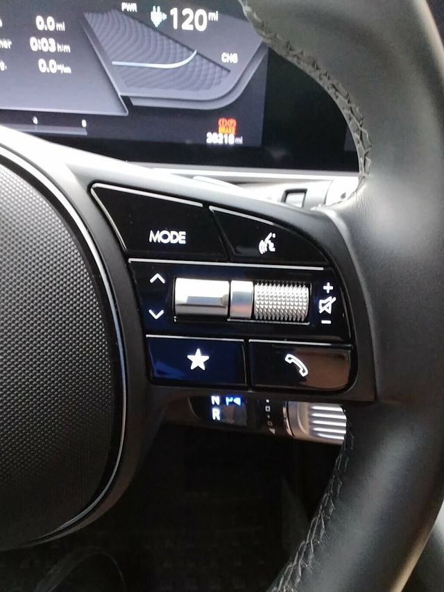 2024 Hyundai IONIQ 6 SE RWD - 23042778 - 15