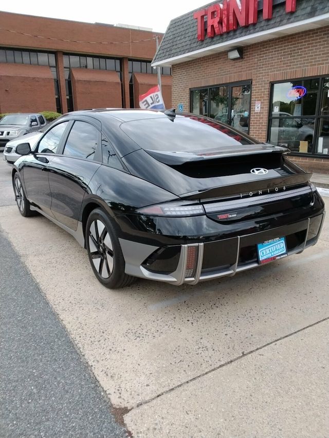 2024 Hyundai IONIQ 6 SE RWD - 23042778 - 1