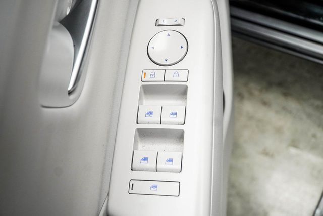 2024 Hyundai Kona Limited AWD - 22977145 - 36