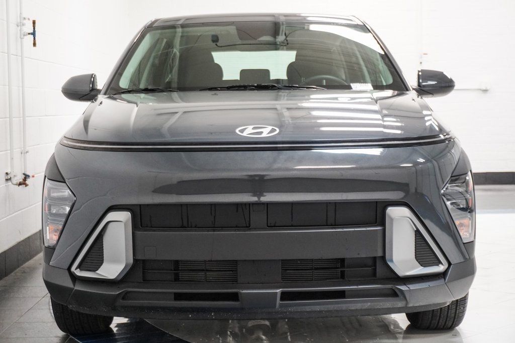 2024 Hyundai Kona SE photo 10