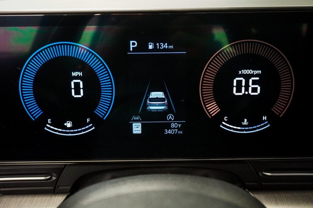 2024 Hyundai Kona SE photo 38