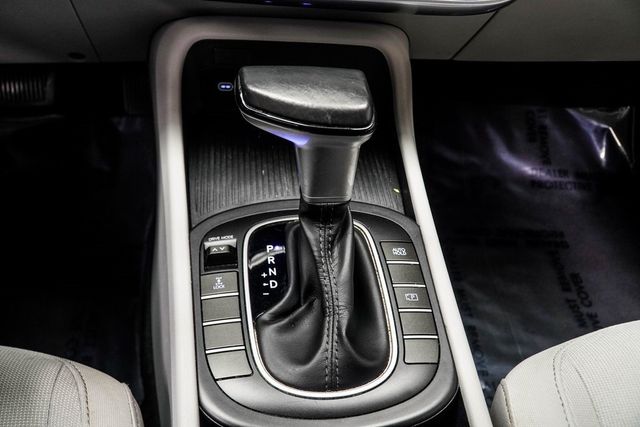 2024 Hyundai Kona SEL - 22956624 - 17