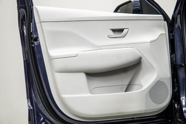 2024 Hyundai Kona SEL - 22956624 - 31