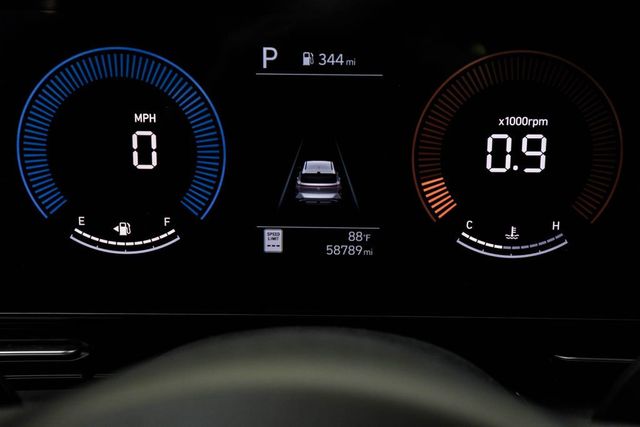 2024 Hyundai Kona SEL AWD - 23040126 - 32