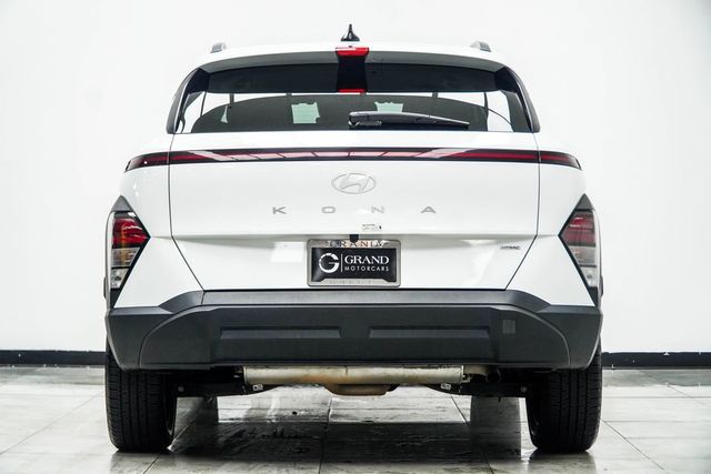 2024 Hyundai Kona SEL AWD - 23039782 - 11
