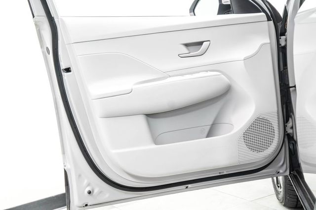 2024 Hyundai Kona SEL FWD - 23045639 - 40