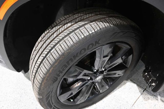 2024 Hyundai Palisade XRT Mobility Handicap SUV - 23089048 - 10