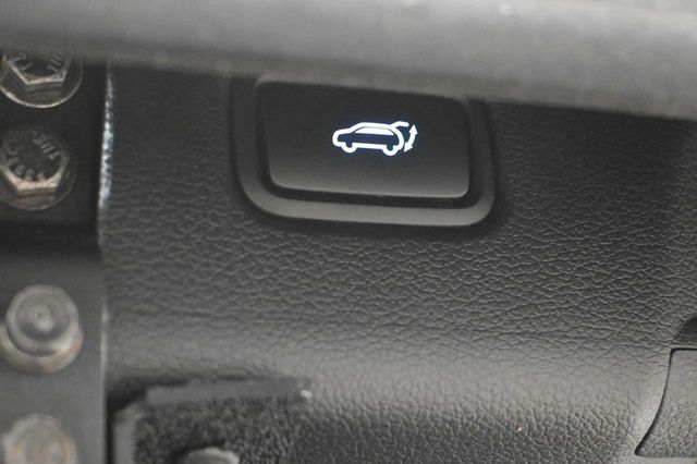 2024 Hyundai Palisade XRT Mobility Handicap SUV - 23089048 - 24