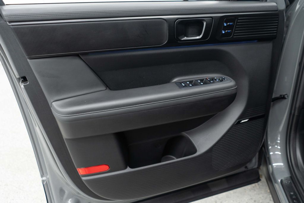 Hyundai Santa Fe photo 18