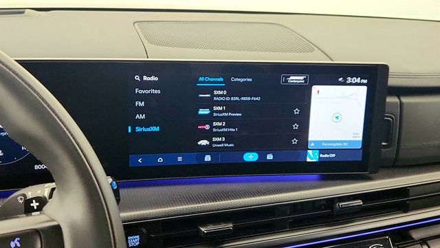 2024 Hyundai Santa Fe Calligraphy AWD w/ Panoramic Curved Display - 22994122 - 17