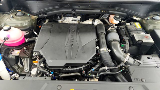 2024 Hyundai Santa Fe Calligraphy AWD w/ Panoramic Curved Display - 22994122 - 27