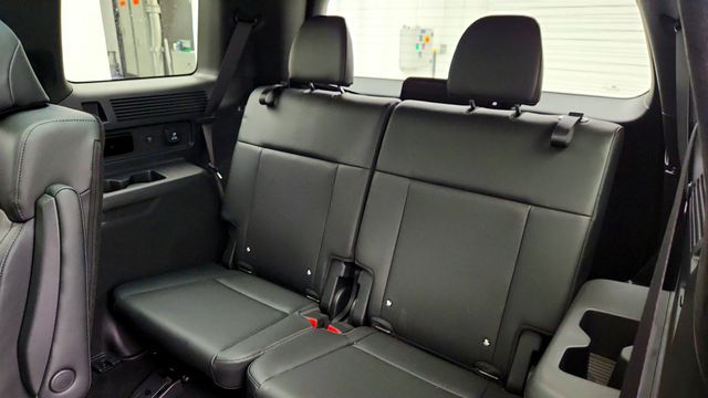 2024 Hyundai Santa Fe Calligraphy w/ Tow Hitch - 23019537 - 22