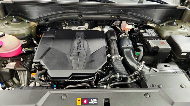 2024 Hyundai Santa Fe Limited AWD - 23070776 - 28