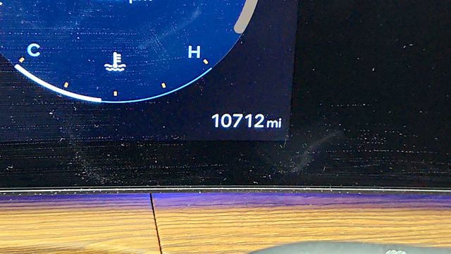 2024 Hyundai Santa Fe Limited AWD with Panoramic Sunroof & Ventilated Leather Seating - 22995754 - 14