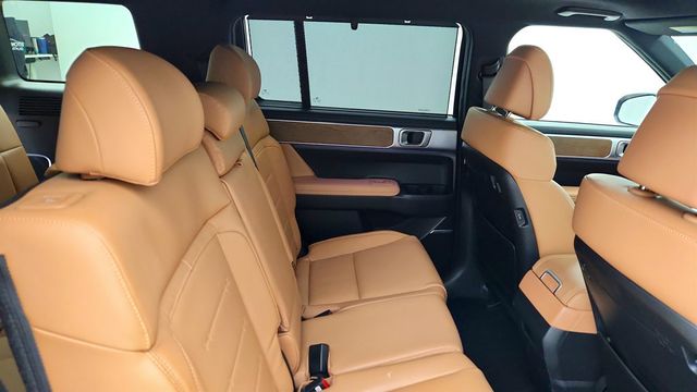 2024 Hyundai Santa Fe Limited AWD with Panoramic Sunroof & Ventilated Leather Seating - 22995754 - 23